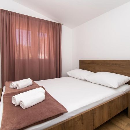 Apartmani Monika Жаборич Екстериор снимка