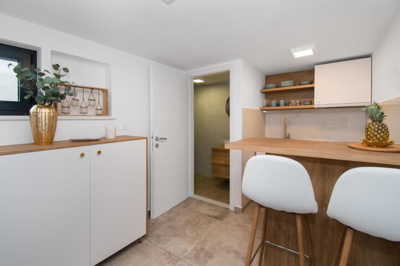 Apartmani Monika Жаборич Екстериор снимка