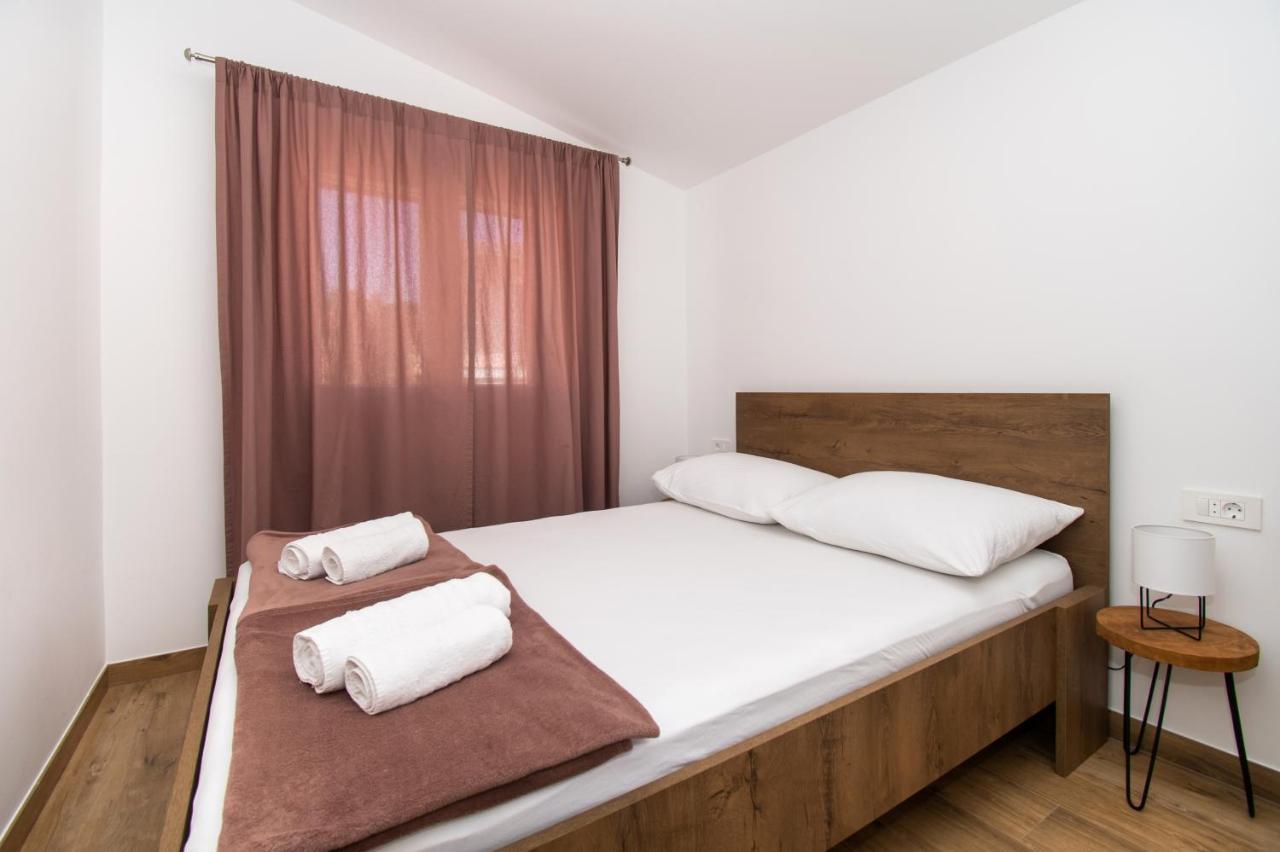 Apartmani Monika Жаборич Екстериор снимка
